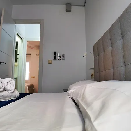 Apartalux Playa Apartament *